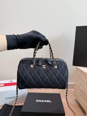 Luxury 26C Bowling Bag Quilted Denim Shoulder Bag with Adjustable Chain Strap